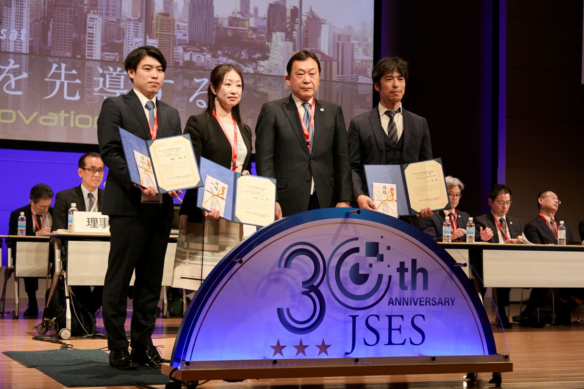 竹中慎講師が日本内視鏡外科学会・学会賞（カールストルツ賞）を受賞しました